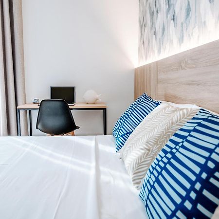 Sweet Lloret Suites Lloret de Mar Bagian luar foto